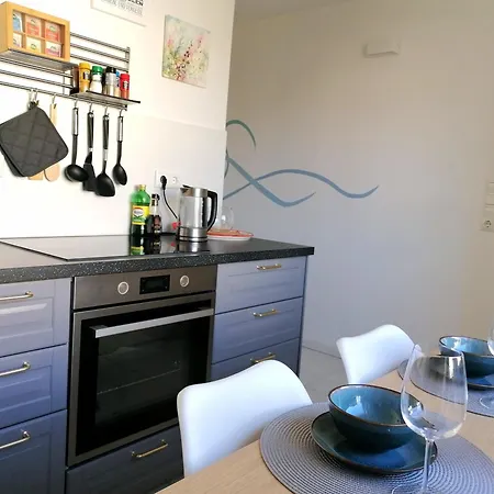 M-oase Blue Design I Citynah I Kueche I Netflix Apartment