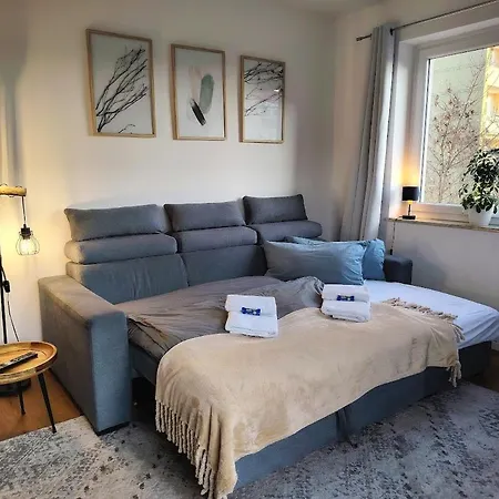 M-oase Blue Design I Citynah I Kueche I Netflix