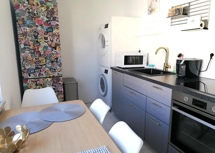 M-oase Blue Design I Citynah I Kueche I Netflix *